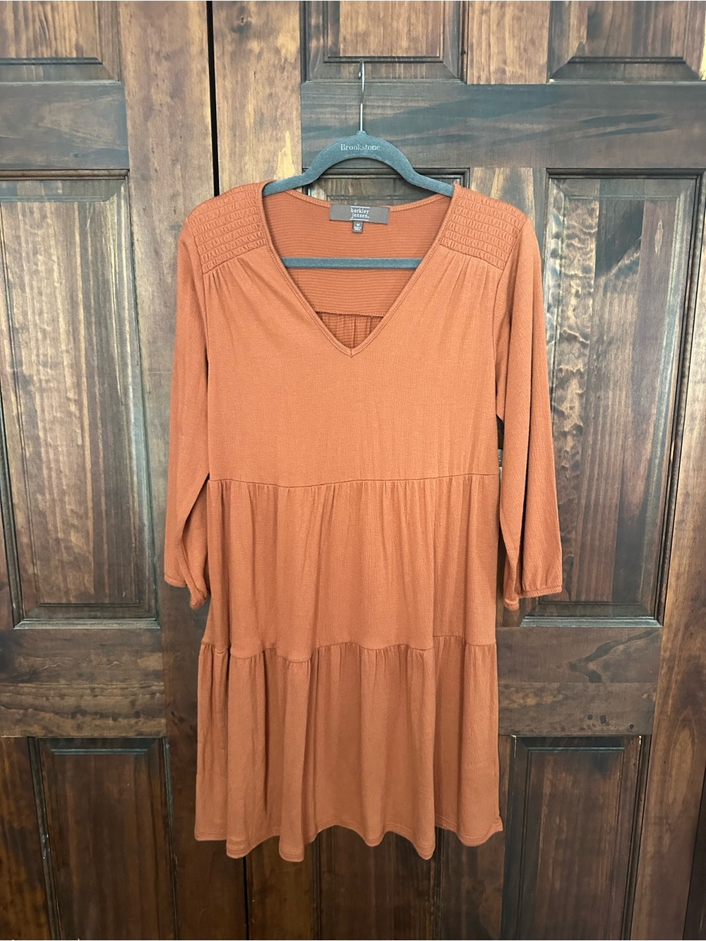 Berkley Jensen Ribbed Rust Orange Top